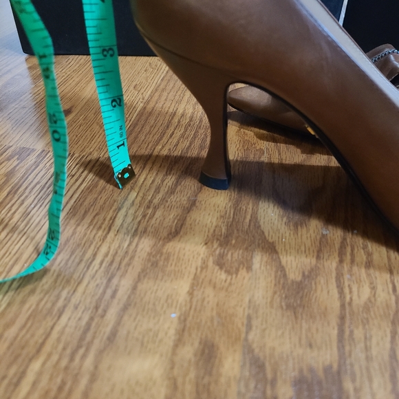 Prada Milano Leather Heels Size 10 - Picture 7 of 10